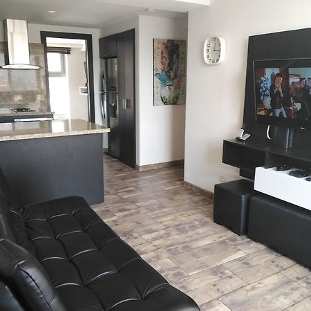 Apartasuites Av Medellin Exterior photo